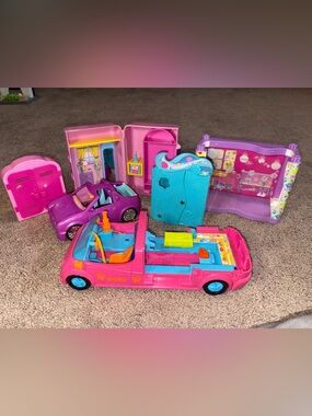 Early 2000s Polly pocket lot